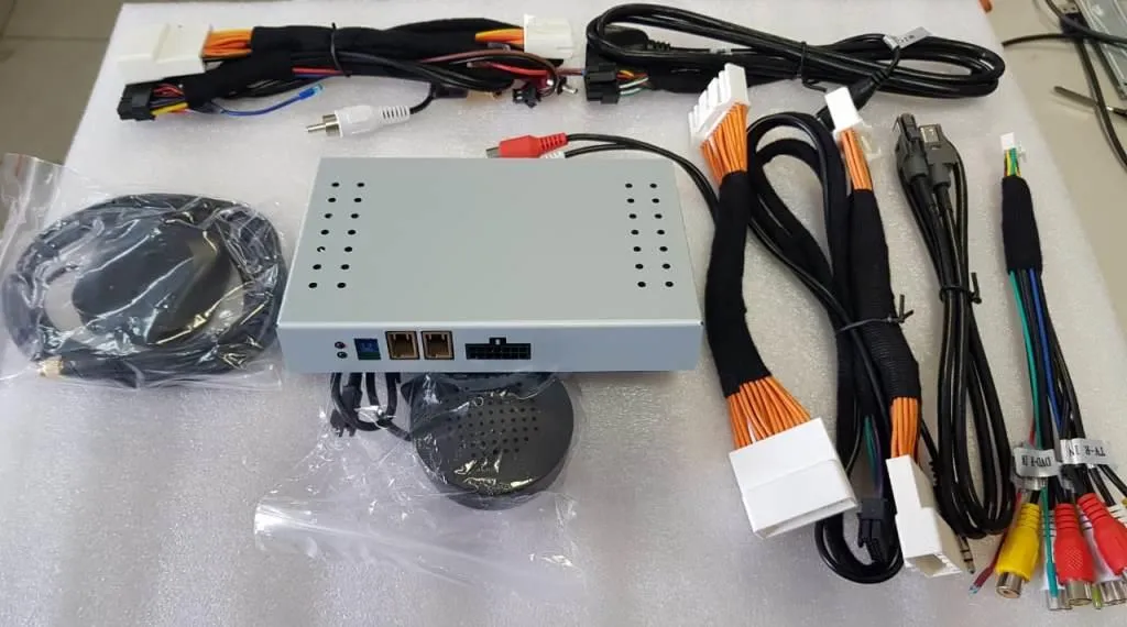 Навигационный блок для Infiniti Q70, Q60, QX50, QX60, QX70, QX80 (с сенсорным экраном 2014+с системой 08IT) на Android 10 - Radiola RDL-INF-08IT