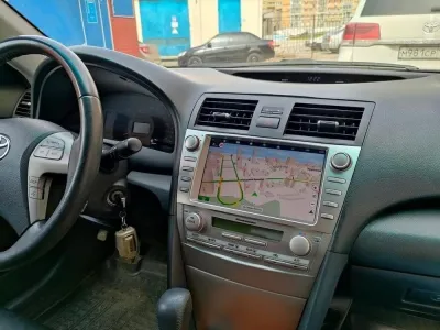 Штатная магнитола Toyota Camry V40 2006-2011 с кнопками на Android 10, DSP, 4G, IPS, Carplay - Cardrox CD-4748-13 (11-13 дюймов)
