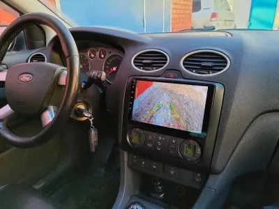 Штатная магнитола Ford Focus 2005-2011 климат (черный) на Android 11, DSP, 4G, IPS / QLED 2K, Carplay - Cardrox CD-4884