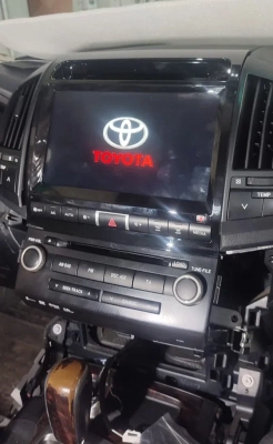 Штатная магнитола для Toyota Land Cruiser 200 2007-2015 (высокие комплектации) на Android 12 (14), (QLED/2K) - Carmedia SF-1620-3-B-NPQU