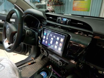 Штатное головное устройство Redpower 31186 IPS DSP на Android 7.1+ для Toyota Hilux 8 (2015+) и Fortuner (2017+)