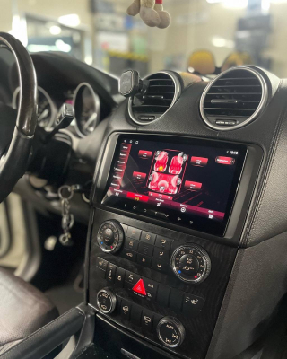 Автомагнитола штатная с 2K экраном RedPower 71168M Slim на Android 10 для Mercedes-Benz ML-GL 2006-2012 (чёрный матовый)