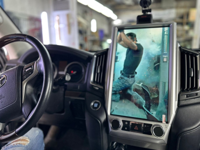 Магнитола Tesla для TOYOTA Land Cruiser 200 10.2015+ top на Android 11 CARMEDIA ZF-1829H-Q6