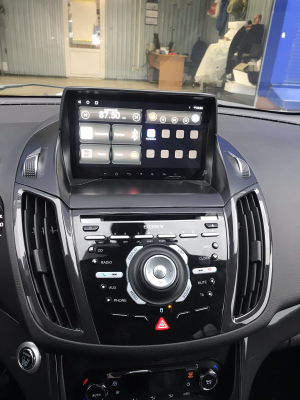 Автомагнитола штатная с 2K экраном RedPower 71151 Slim на Android 10 для Ford Kuga II 2012+