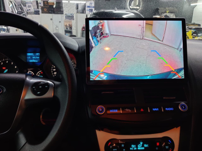 Штатная магнитола для Ford Focus 2011+ Android 12 - Carmedia KP-F1301-S10