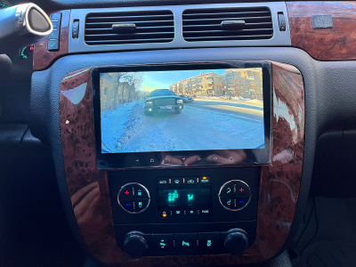 Автомагнитола штатная с 2K экраном RedPower 71421W Slim на Android 10 для Chevrolet Tahoe (12.2006-10.2014), GMC Yukon (2007-2014) под дерево