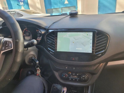 Штатная магнитола Lada Vesta 2015-2021 (для авто без камеры и кнопок на руле) на Android 11 - Cardrox CD-4247M