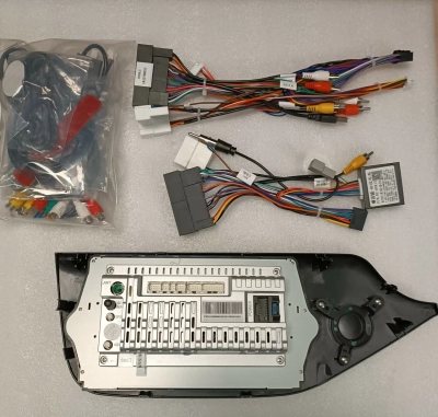 Штатная магнитола для Kia Ceed II 2012+ (рамка глянец) на Android 12 - Carmedia MKD-8039-S10