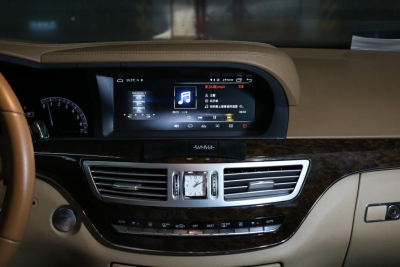 Штатная автомагнитола Mercedes-Benz S-Class W221 2009-2013 Carmedia XN-M1011 Android 10