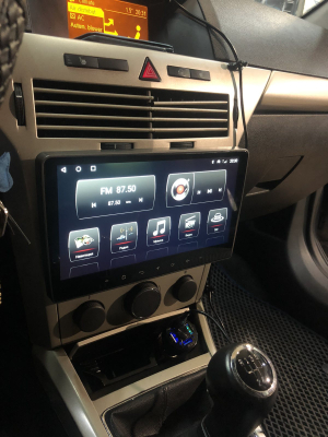 Автомагнитола штатная с 2K экраном RedPower 71019D Slim на Android 10 для Opel Astra H, 3 поколение (11.2006 - 12.2011)