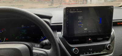 Автомагнитола штатная с 2K экраном RedPower 71072 Slim на Android 10 для Toyota Corolla (2019+)