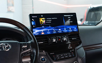 Штатная магнитола Toyota Land Cruiser 200 2015-н.в. (для комплектаций со штатной навигацией) на Android 13 - Radiola RDL-LC200 High DH17