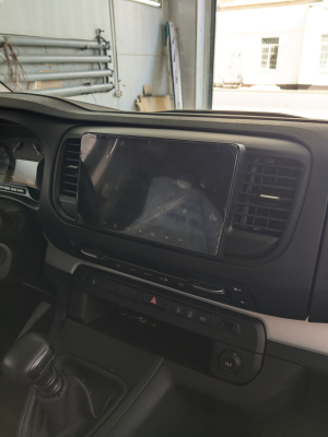 Автомагнитола штатная с 2K экраном RedPower 71075 Slim на Android 10 для Citroen Jumpy, Peugeot Traveller, Opel Zafira Life