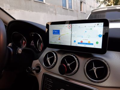 Монитор 10,25" Mercedes-Benz A/B класс 2015-2018, C класс W205 2014+, GLC 2015+ (X253, C253 Coupe), GLA/CLA 2015-2019, V260 (2015-2019), G-Class, V-class, X-Class, E класс (w212 2009-2016) на Android 13 - Radiola RDL-7705