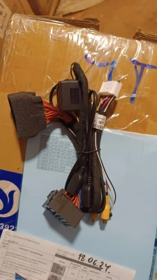 Магнитола для Volvo XC60 2015-2017 на Android 12 - Carmedia JT-V8004-8128