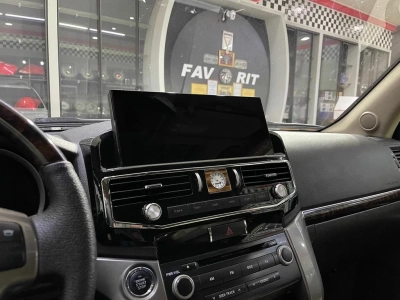 Магнитола для Toyota Land Cruiser 200 2007-2015 (без отдельного экрана климата) на Android 10 - Carmedia KP-T1206 Магнитола для Toyota Land Cruiser 200 2007-2015 (без отдельного экрана климата) на Android 10 - Carmedia KP-T1206