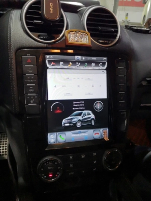 Штатное головное устройство Tesla для Mercedes-Benz ML класс W164 2005-2011, GL класс X164 2006-2012 на Android 11 Carmedia NH-1005