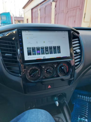 Штатная магнитола Mitsubishi L200 2015-2018 кондиционер на Android 11 - Cardrox CD-4284M