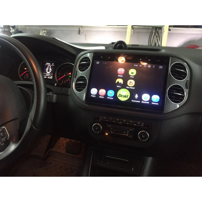 Штатная магнитола Roximo CarDroid RD-3704D для Volkswagen Tiguan (Android 9.0) DSP