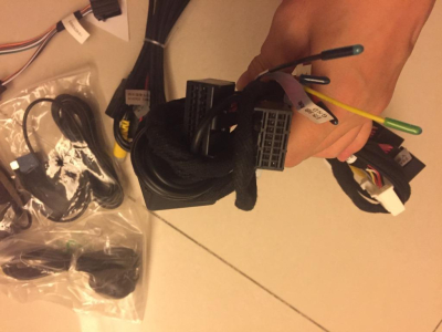 Штатная автомагнитола Audi Q7 2010-2015 Carmedia XN-A1002 Android 8.1 DSP