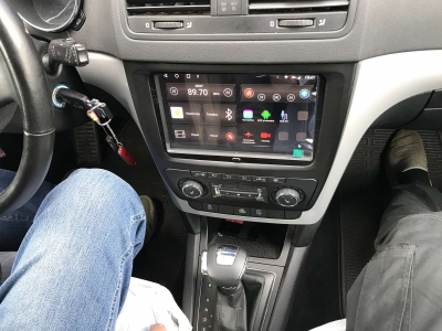 Автомагнитола штатная RedPower 71004 на Android 10 для Volkswagen, Skoda (9 Дюймов)