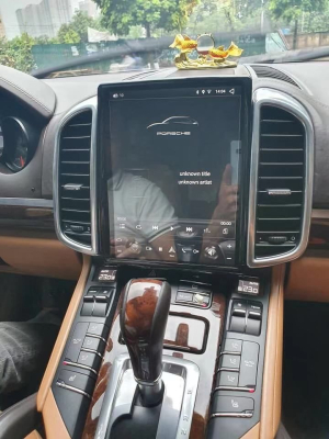 Штатное головное устройство Tesla для Porsche Cayenne 2011-2015 на Android 7.1 Carmedia NH-1004