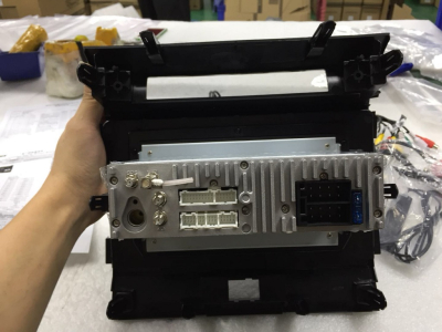 Штатное головное устройство TOYOTA Land Cruiser 200 2007-2015 Elegance на Android 6.0 Carmedia NM-054-MTK