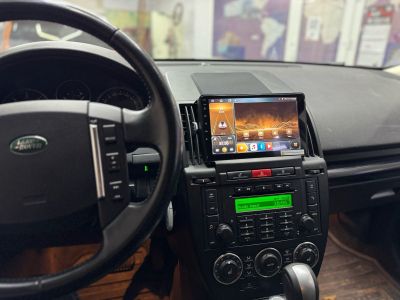 Штатная магнитола для Land Rover Freelander 2006-2012 (монохромный экран и полка) на Android 12 (14), (QLED/2K) - Carmedia SF-9302-NPQU