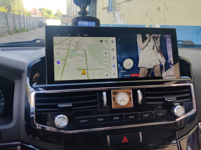 Штатная магнитола Toyota Land Cruiser 200 2008-2015 (для высоких комплектаций со штатной навигацией и круговым обзором) на Android 14 - Radiola RDL-LC200H 07-15