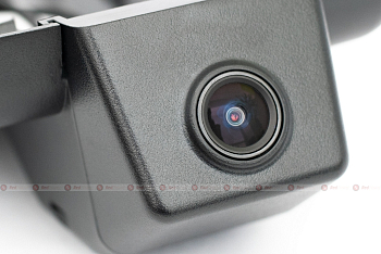 Штатный видеорегистратор Redpower DVR-TOY6-N для Toyota RAV4 (2018+) с ассистентом ближнего/дальнего света