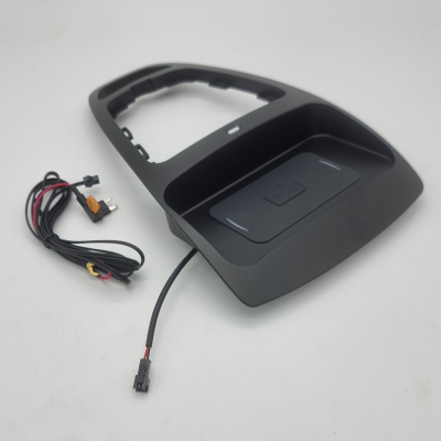 Беспроводная зарядка для Lada Vesta 15W  - Carmedia HP-L715 Беспроводная зарядка для Lada Vesta 15W  - Carmedia HP-L715