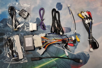 Магнитола для Toyota FJ Cruiser на Android 12 - Carmedia ZH-T1216B