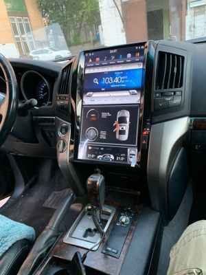 Магнитола Tesla для Toyota Land Cruiser 200 2007-2015 Carmedia ZF-1816H Android 8.1 TESLA