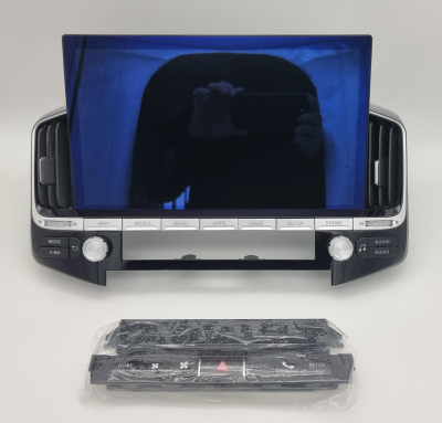 Штатная магнитола для Toyota Land Cruiser 200 10.2015+ top Android 10 - Carmedia KP-T1304