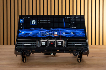 Штатная магнитола Toyota Land Cruiser 200 2008-2015 (для высоких комплектаций со штатной навигацией и круговым обзором) на Android 13 - Radiola RDL-LC200H 07-15 DH17