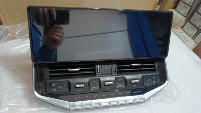 Магнитола для Toyota Land Cruiser 200 10.2015+ top на Android 12 - Carmedia ZH-T1604