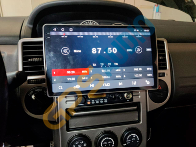 Автомагнитола штатная с 2K экраном RedPower 71227 Slim на Android 10 для Nissan X-Trail 1-поколение T30 (07.2003-07.2007)