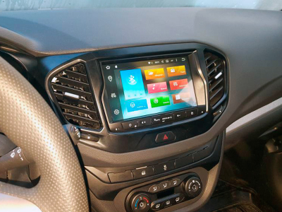 Штатное головное устройство Lada Vesta на Android 10 Carmedia MKD-L860-P6