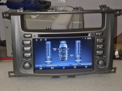 Штатная магнитола для Toyota Land Cruiser 100 2002-2007 Android 12 - Carmedia MKD-7083-S10