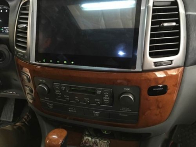 Штатное головное устройство RedPower 31183 IPS DSP на Android 7.1+ для Toyota Land Cruiser 100 (На Топ с навигацией не подходит)