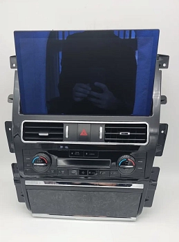 Магнитола для InfinitI QX80 2013+, QX56 2010+ на Android 12 - Carmedia ZH-N1301