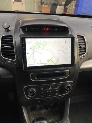 Автомагнитола штатная с 2K экраном RedPower 71440 Slim на Android 10 для KIA Sorento R2 (2012+) (топовые версии)