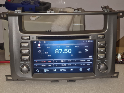 Штатная магнитола для Toyota Land Cruiser 100 2002-2007 Android 12 - Carmedia MKD-7083-S10