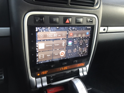 Автомагнитола штатная с 2K экраном RedPower 71303 Slim на Android 10 для Porsche Cayenne (2002-2010)