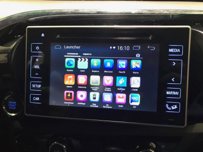 Навигационный блок для Toyota Hilux 2015-2018, Fortuner, Alphard (с сенсорным экраном Touch&Go3) на Android 10 - Radiola RDL-02