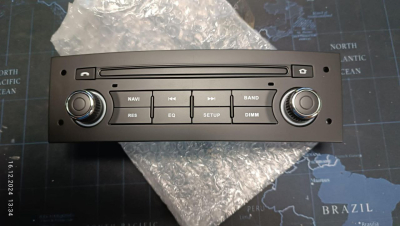 Штатная магнитола для Renault Megane II 2004-2009 Android 12 - Carmedia MKD-7092-S10