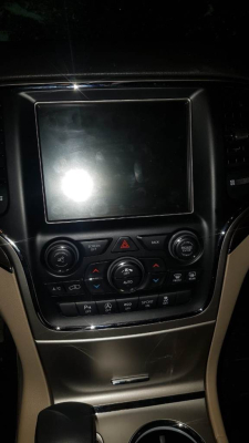 Магнитола Tesla для Jeep Grand Cherokee 2013+ черная на Android 9.0 Carmedia ZF-1217B-DSP