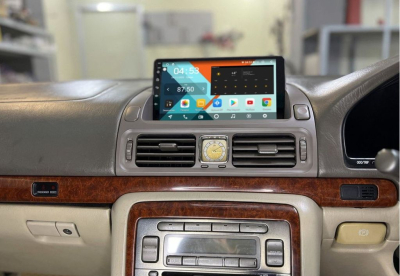 Штатная магнитола Toyota Progres 1998 - 2007 взамен верхнего дисплея на Android 11 - Cardrox CD-4842M