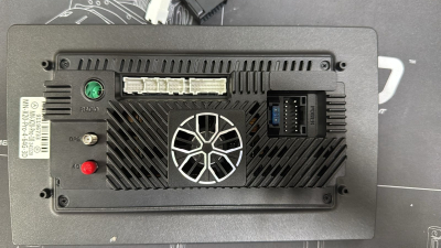 Штатная магнитола для Jeep, Chrysler, Dodge на Android 14 - Airoc RMN-2201 Штатная магнитола для Jeep, Chrysler, Dodge на Android 14 - Airoc RMN-2201