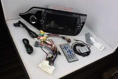 Штатная автомагнитола Kia Ceed II 2012+ (рамка глянец) Carmedia KD-8055-P6 Android 9.0 DSP